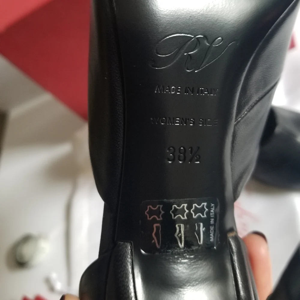 Roger Vivier Logomania Leather Pointed Toe Lace Up Heel Pumps Size 38.5 - Picture 9 of 12